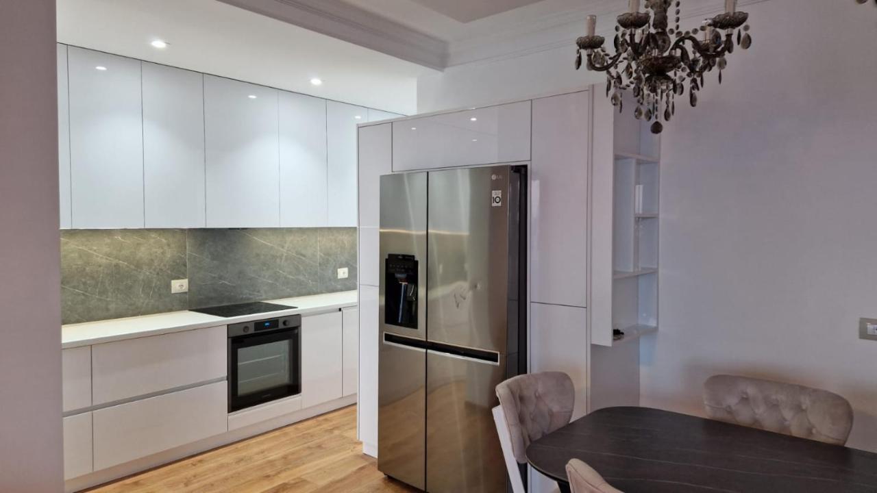 Pirro Luxury Apartment Sarandë Esterno foto