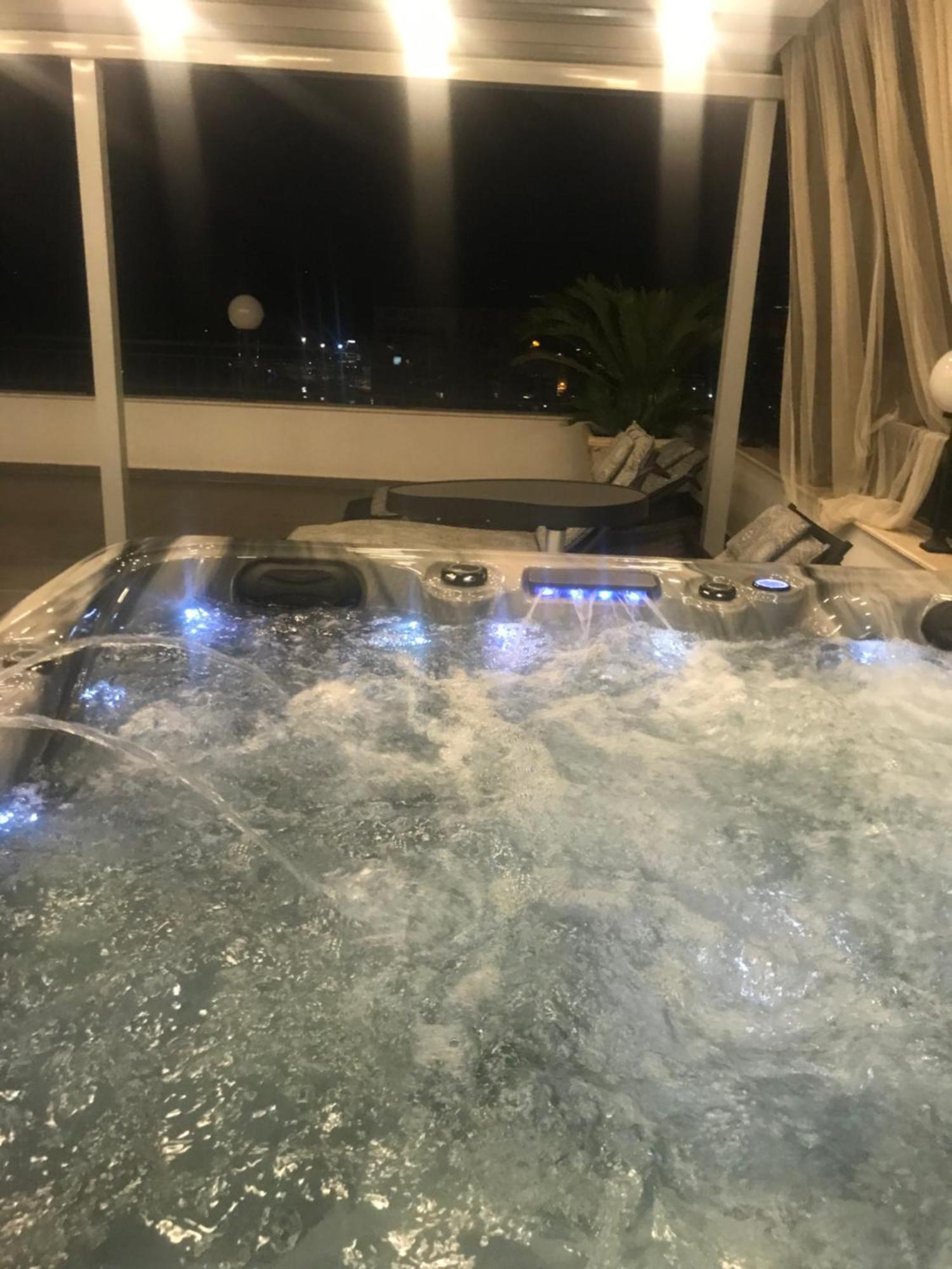 Pirro Luxury Apartment Sarandë Esterno foto